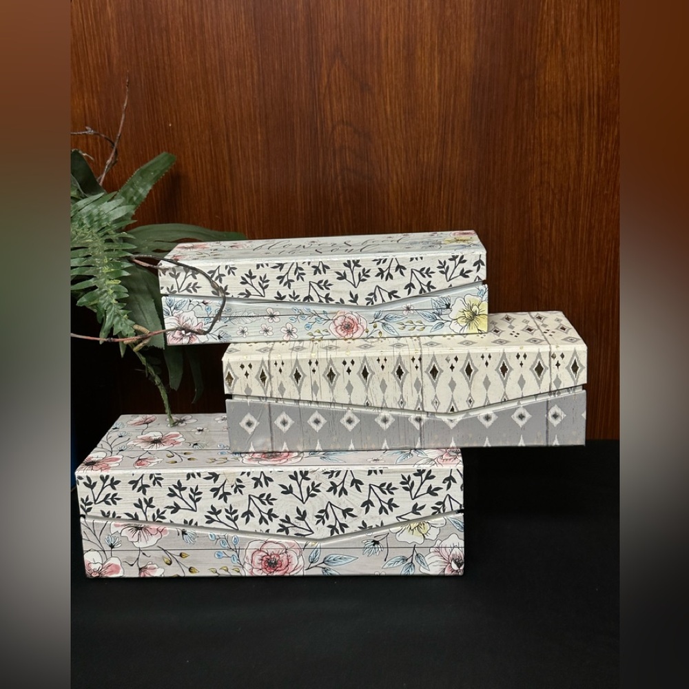 3 Decorative Storage magnetic flip boxes